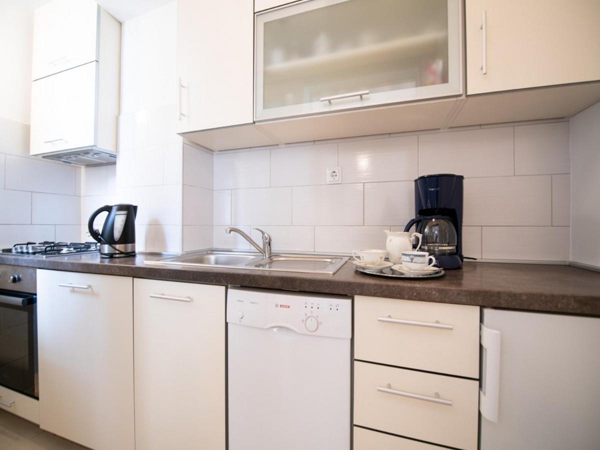 Apartment Marina With Sea View Lovran Dış mekan fotoğraf